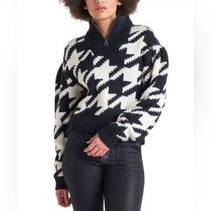 Black Tape Houndstooth Sweater Black and White Women’s size Medium